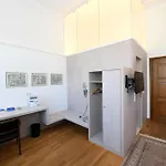 Otel Gaestehaus Der Katholischen Akademie In Bayern Münih