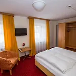 Gaestehaus Der Katholischen Akademie In Bayern Otel Münih
