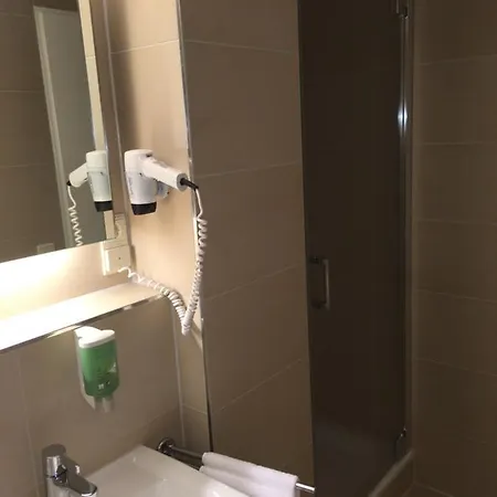 Gaestehaus Der Katholischen Akademie In Bayern Otel