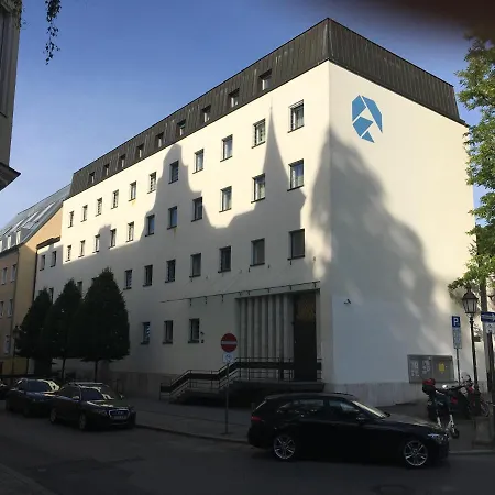 Hotel Gaestehaus Der Katholischen Akademie In Bayern *