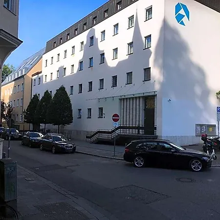 Gaestehaus Der Katholischen Akademie In Bayern *