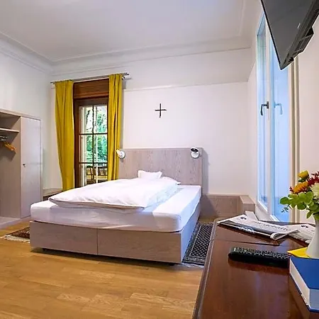 Gaestehaus Der Katholischen Akademie In Bayern Munich