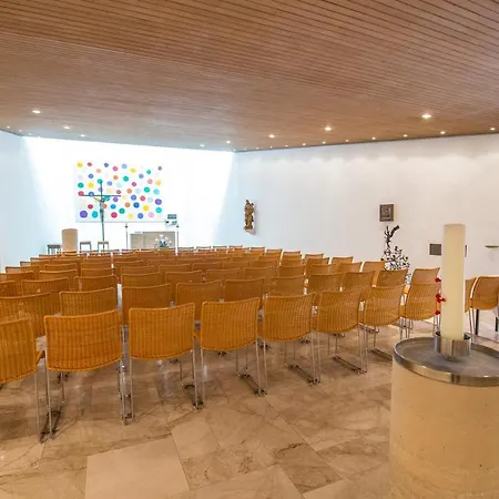 Gaestehaus Der Katholischen Akademie In Bayern *