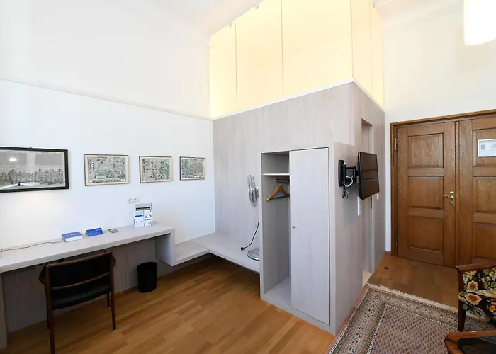 Hotel Gaestehaus Der Katholischen Akademie In Bayern Monachium