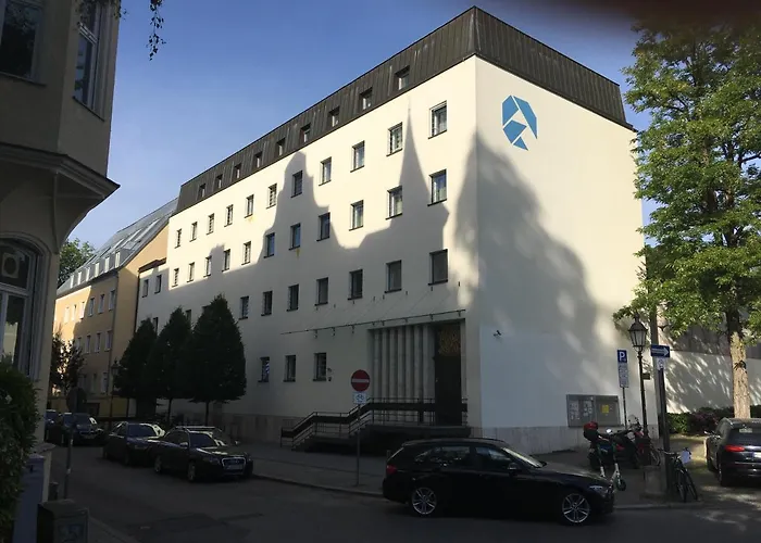 Hotel Gaestehaus Der Katholischen Akademie In Bayern *