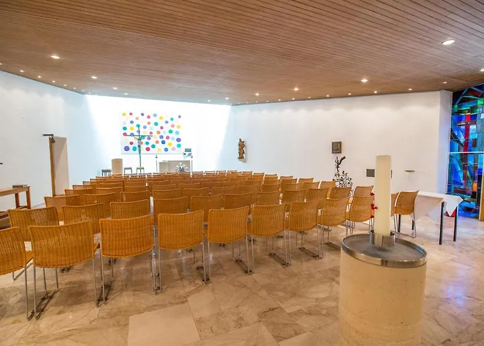 Gaestehaus Der Katholischen Akademie In Bayern *